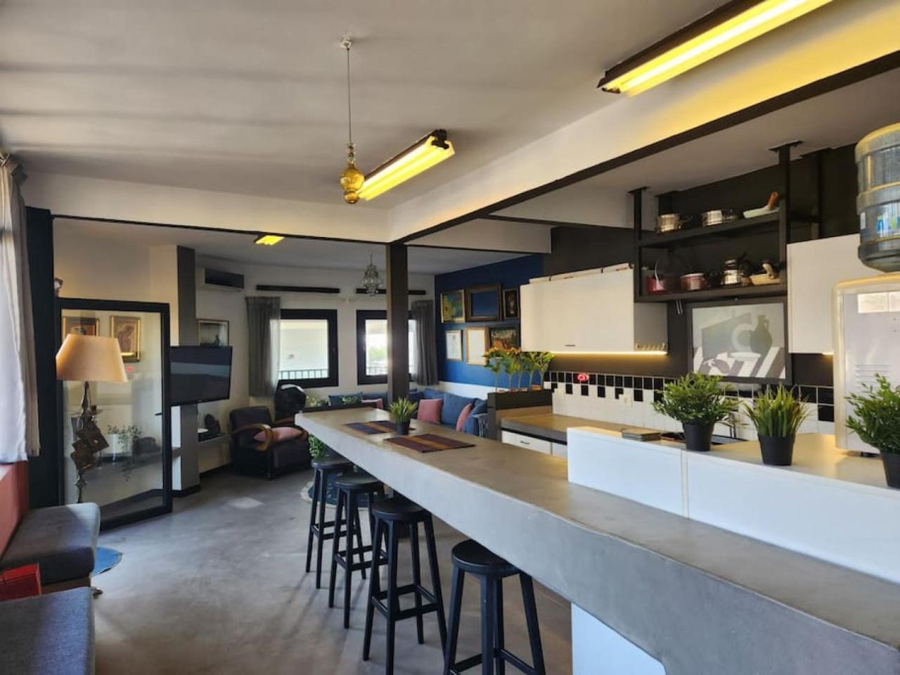 Private Mar Mikhael Loft View * Beirut